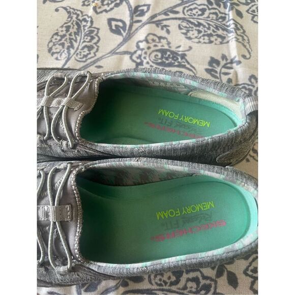 Skechers Womens Gray Heathered Memory Foam Slip-On Walking Shoes Size 6 NWOT - Picture 8 of 11